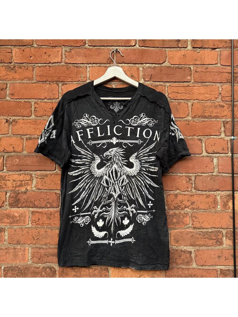 Affliction Georges St - Pierre split neck t shirt S